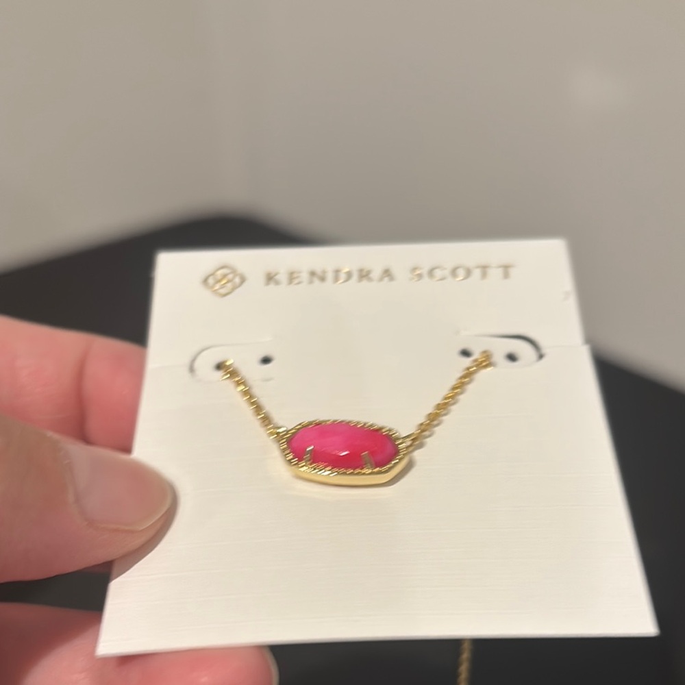 Kendra ScottElisa Gold pendant Necklace Hot Pink New - Picture 3 of 6